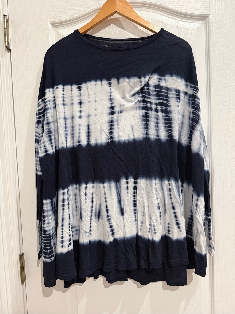 Mumu mellow Navy & White Tie-Dye Long Sleeve Top Size XS very oversized